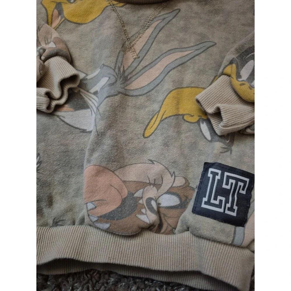 Disney baby looney tunes sweatshirt size 12 monthsn